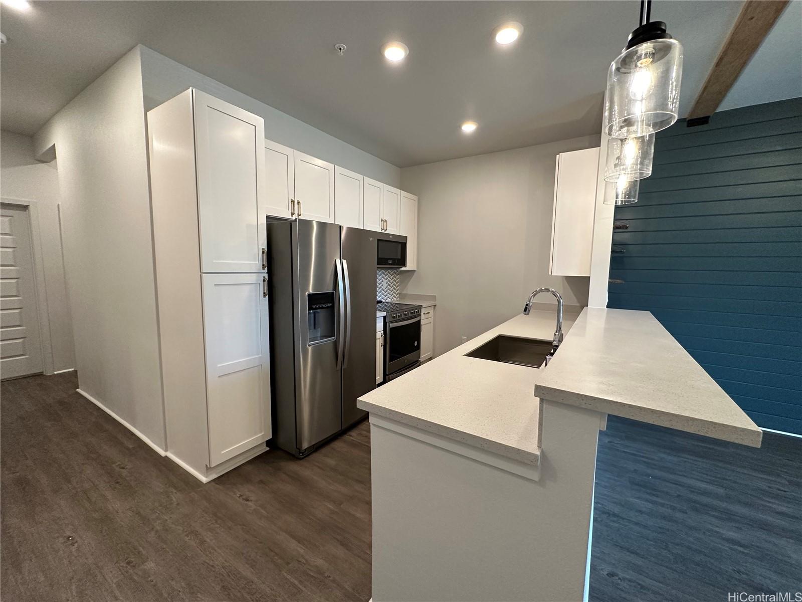 91-3525 Kauluakoko St Ewa Beach - Rental - photo 4 of 15