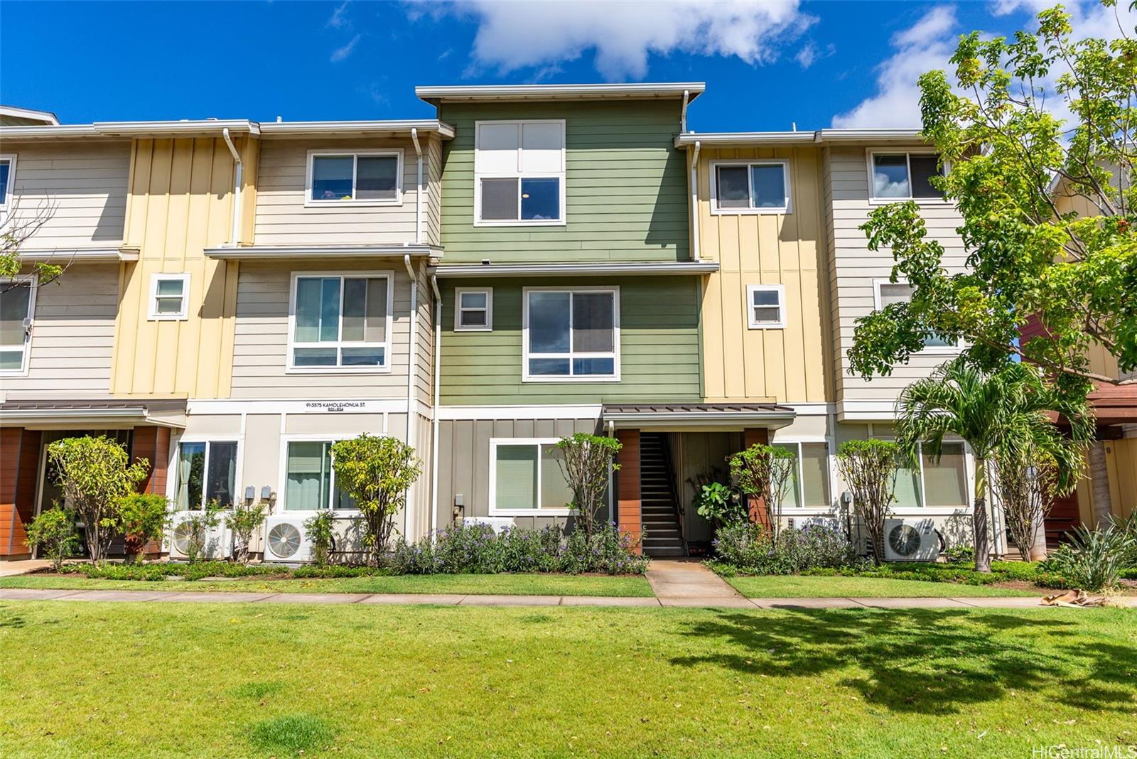 Kaiko townhouse # 920, Ewa Beach, Hawaii - photo 2 of 24