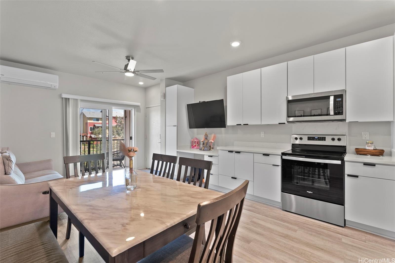 Kaiko townhouse # 920, Ewa Beach, Hawaii - photo 11 of 25