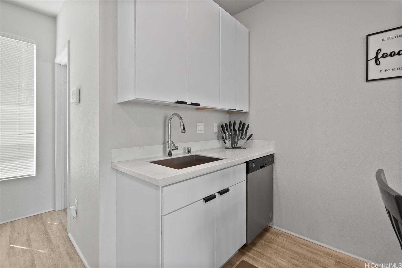 Kaiko townhouse # 920, Ewa Beach, Hawaii - photo 10 of 25