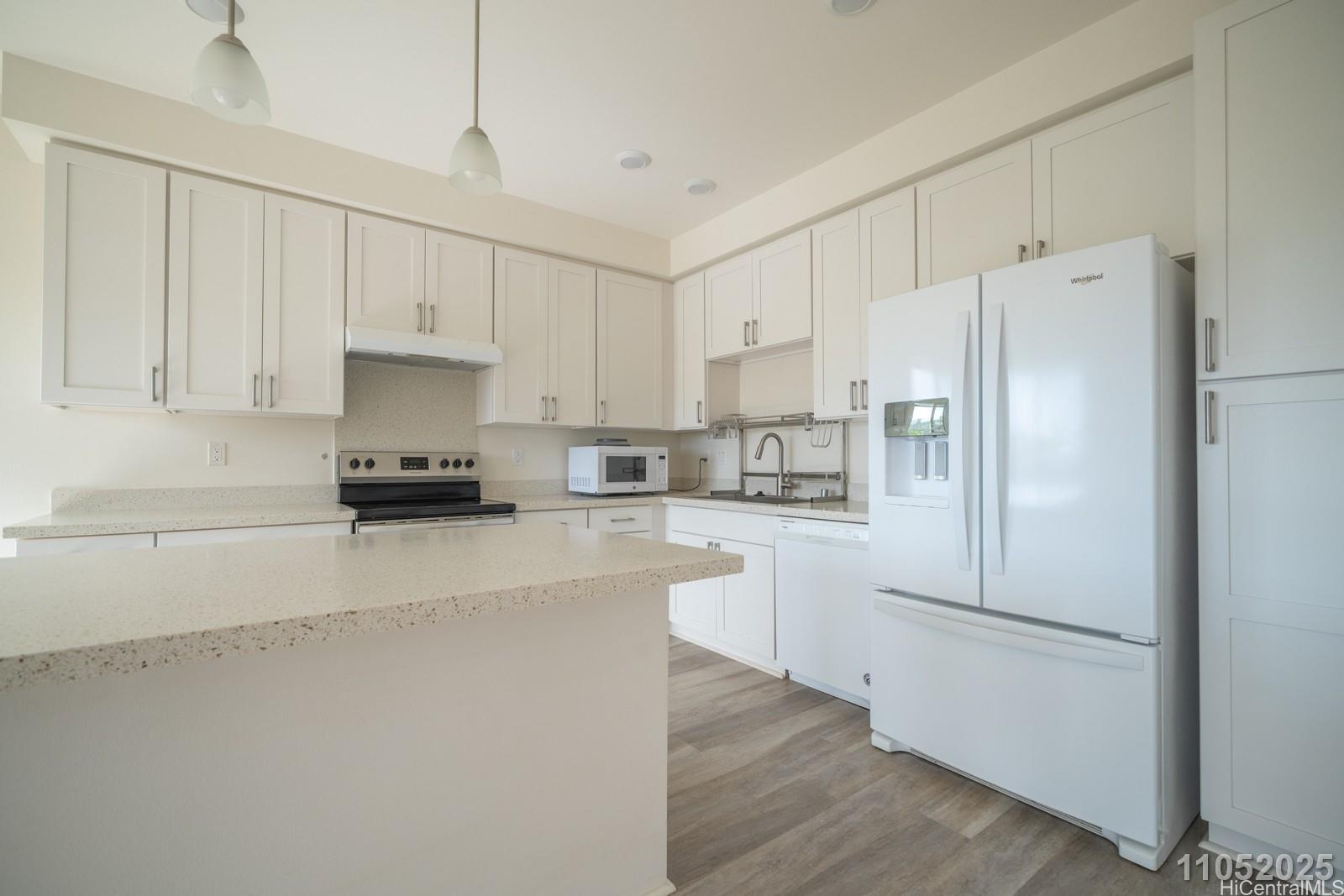 91-3575 Kauluakoko St Ewa Beach - Rental - photo 9 of 22