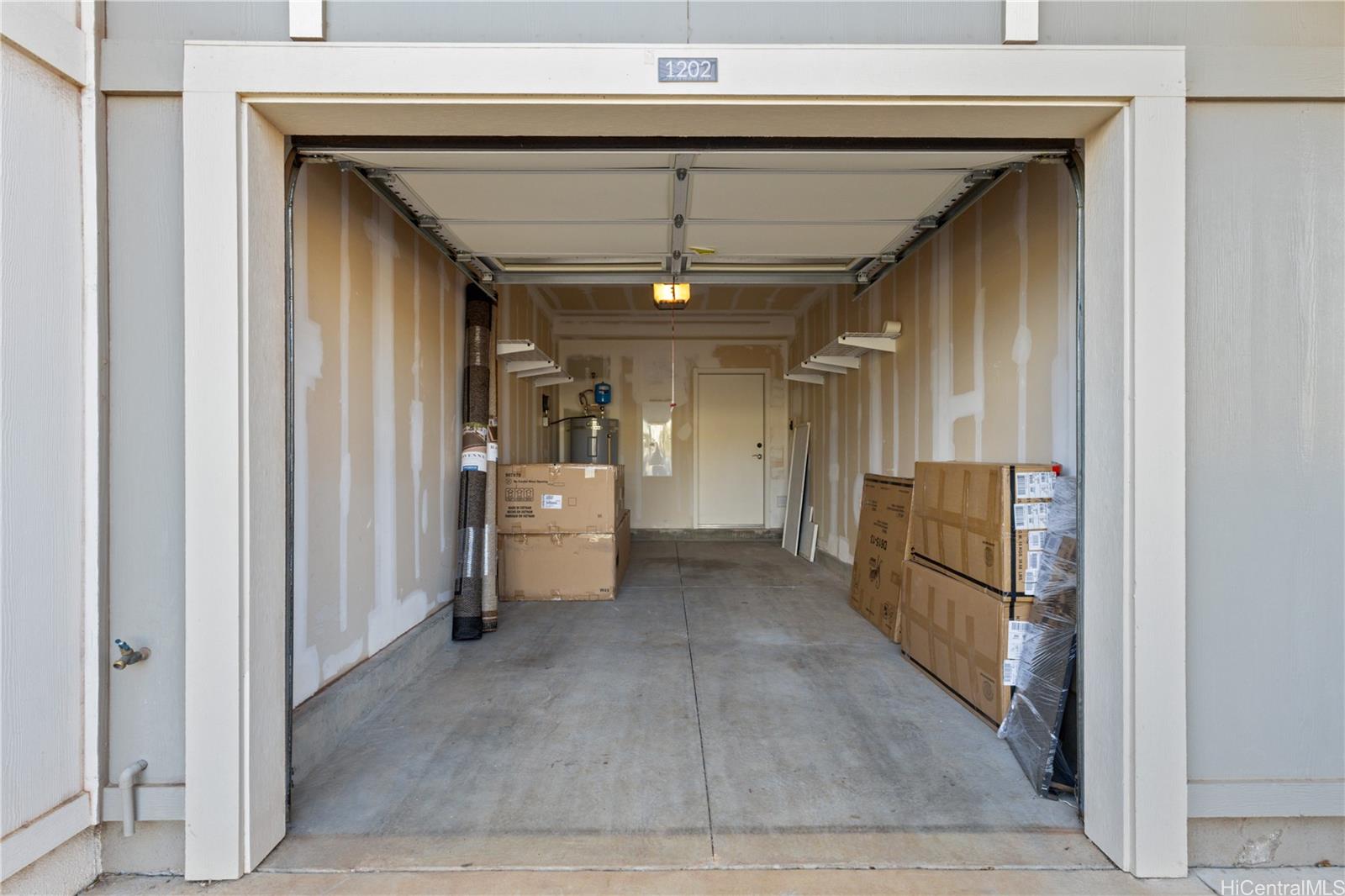 91-3575 Kauluakoko Streets townhouse # 1202, Ewa Beach, Hawaii - photo 20 of 25