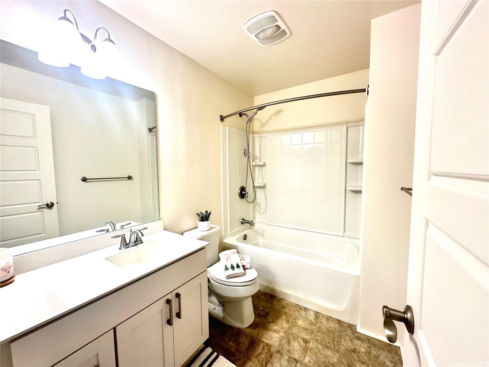 Kohina at Hoopili condo # 303, Ewa Beach, Hawaii - photo 15 of 25