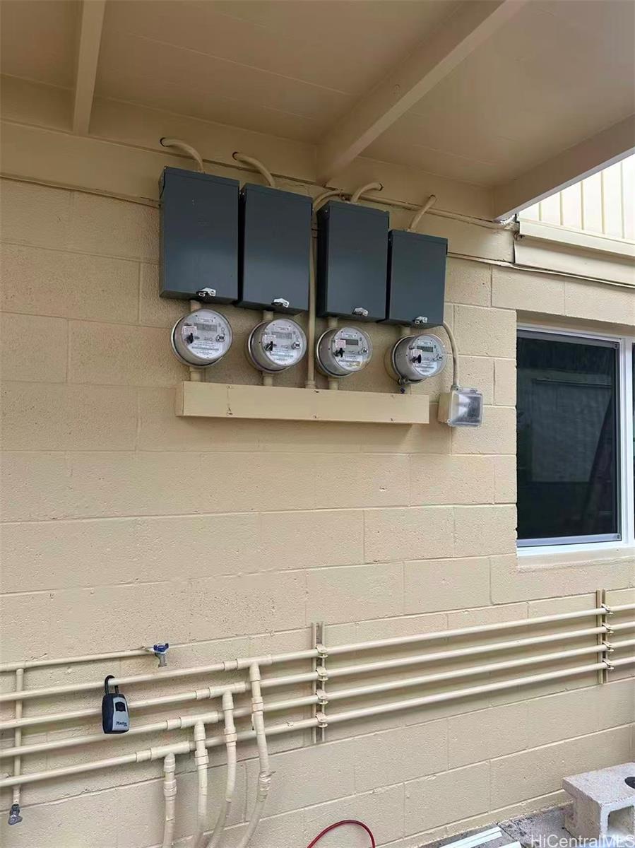 914 Kinau St Honolulu - Multi-family - photo 7 of 17