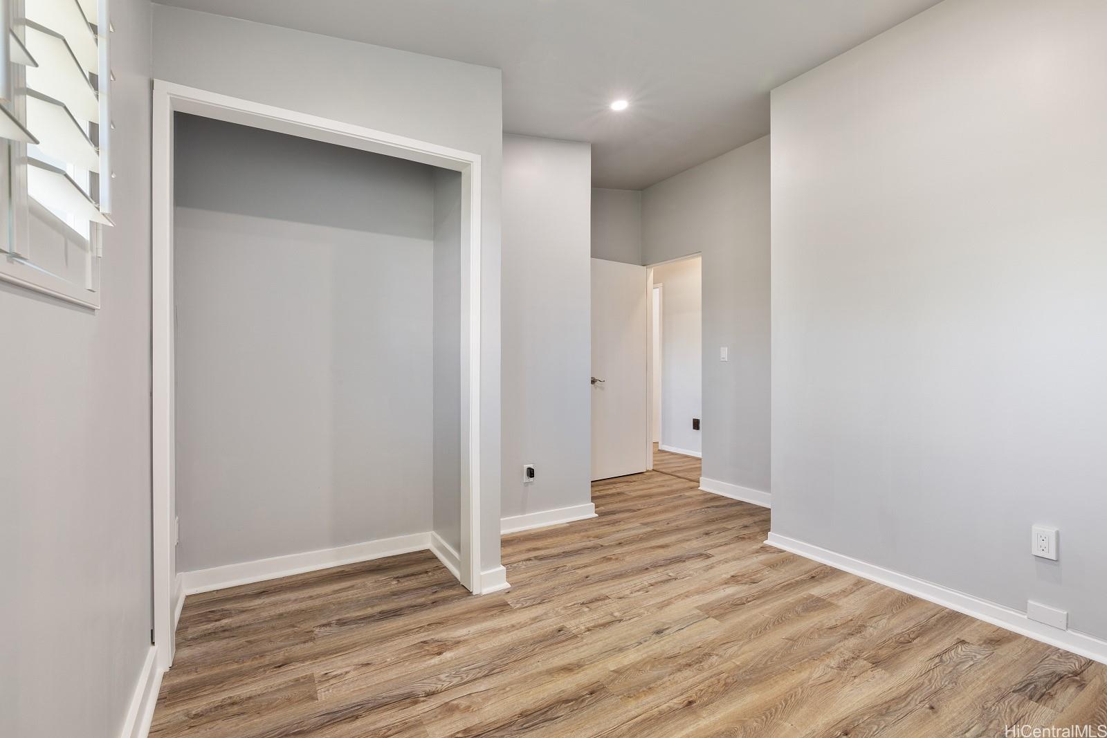 914  Lemiwai Street Wahiawa Park, Central home - photo 20 of 25