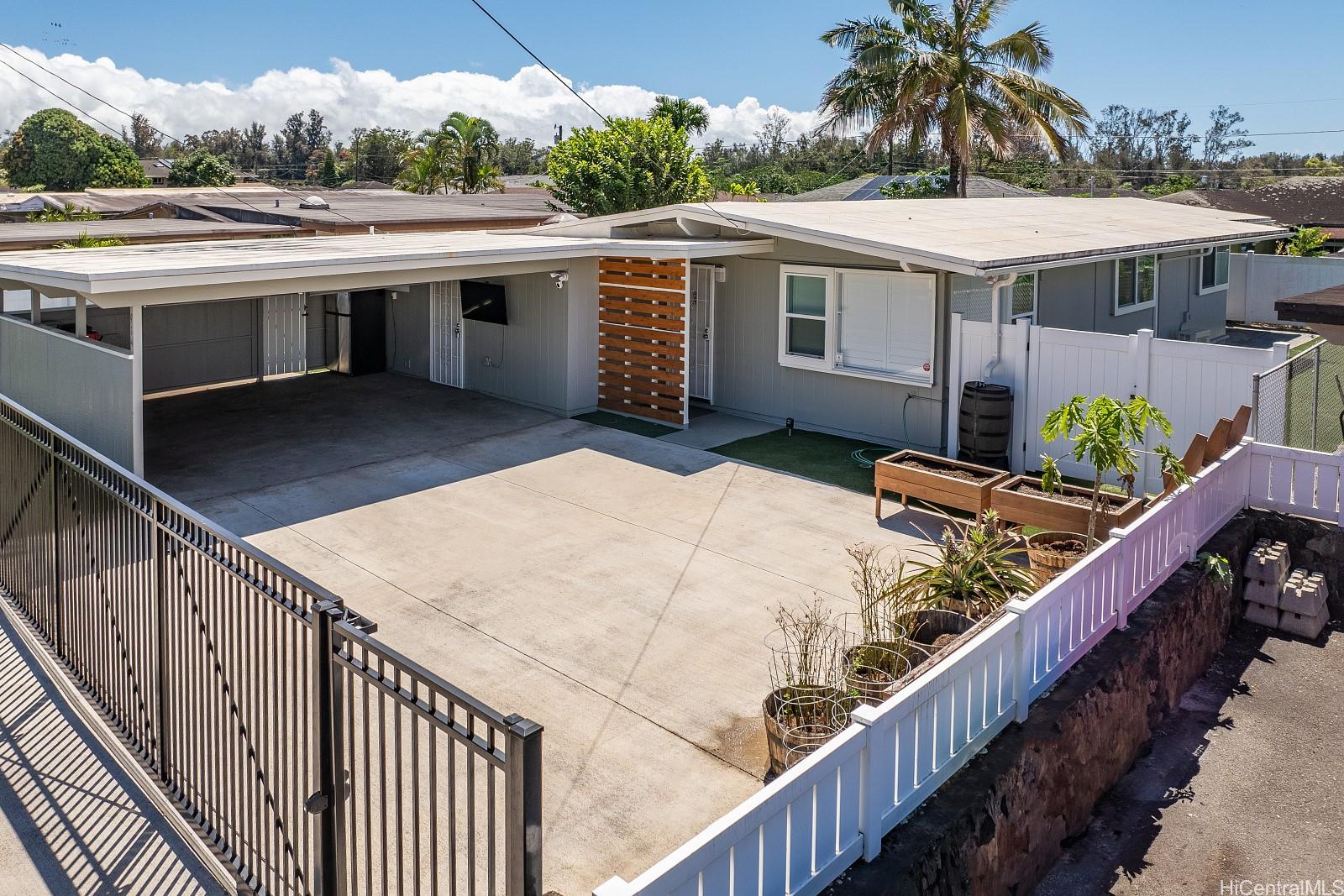 914  Lemiwai Street Wahiawa Park, Central home - photo 24 of 25