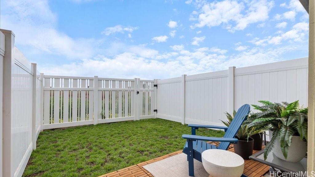 91-4099 Hikuono St townhouse # 1205, Kapolei, Hawaii - photo 2 of 21