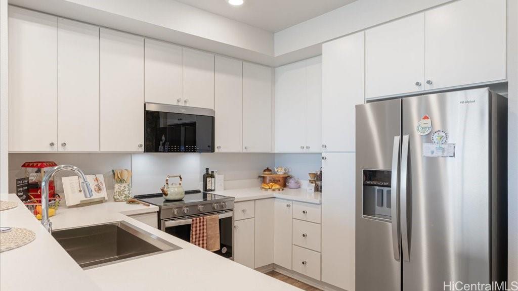 91-4099 Hikuono Street townhouse # 1220, Kapolei, Hawaii - photo 2 of 25