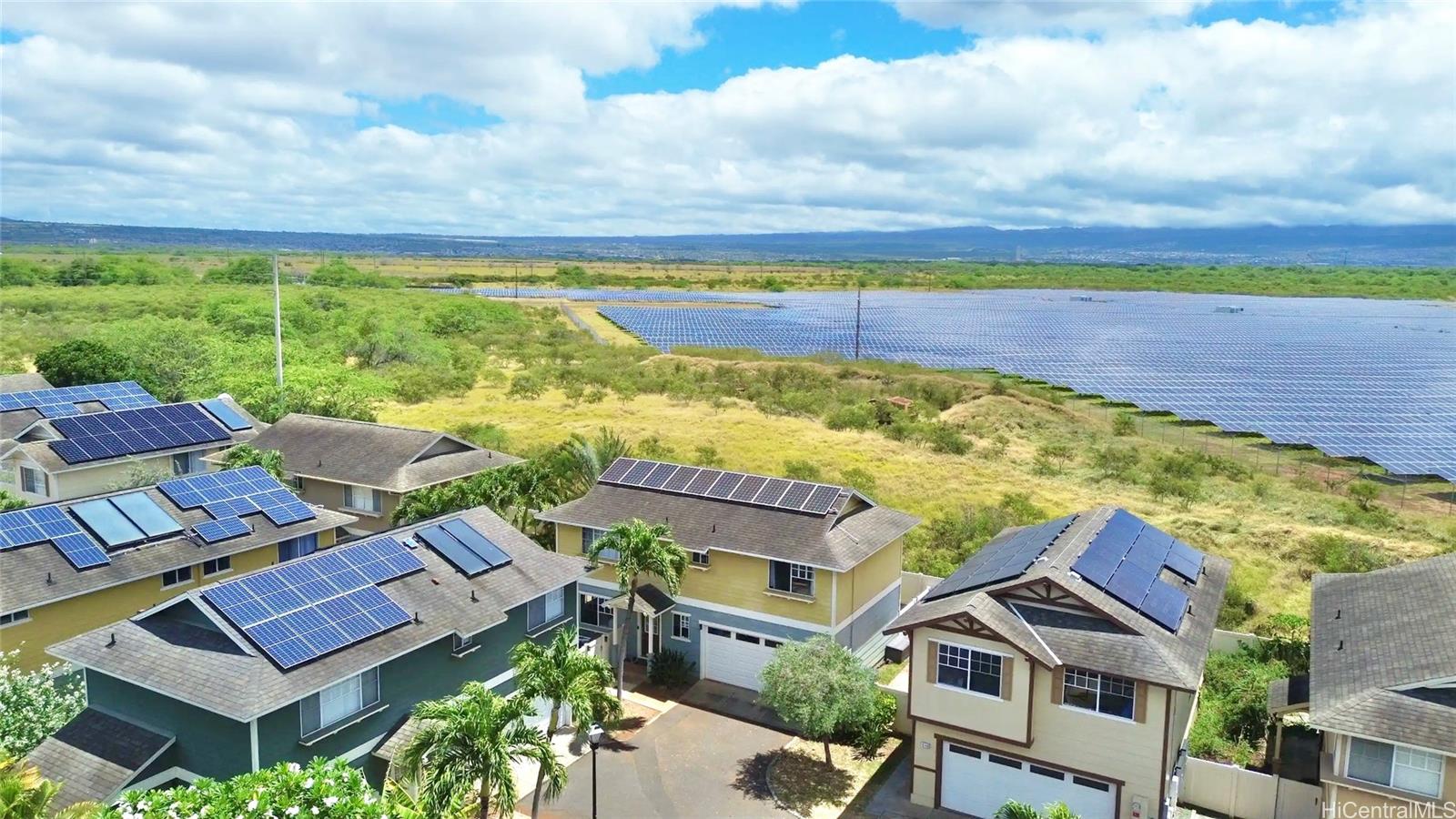 91-438  Makalea Street Ewa Gen Las Brisas, Ewaplain home - photo 2 of 24