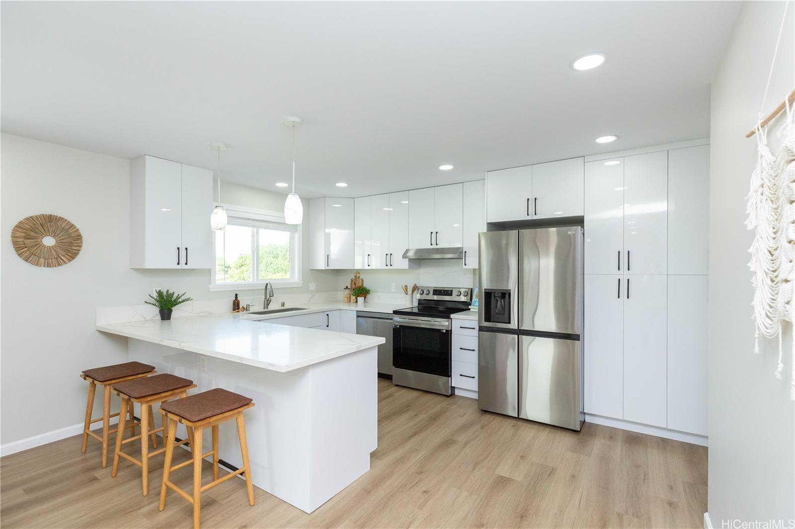 91-450  Ewa Beach Road Ewa Beach, Ewaplain home - photo 9 of 23