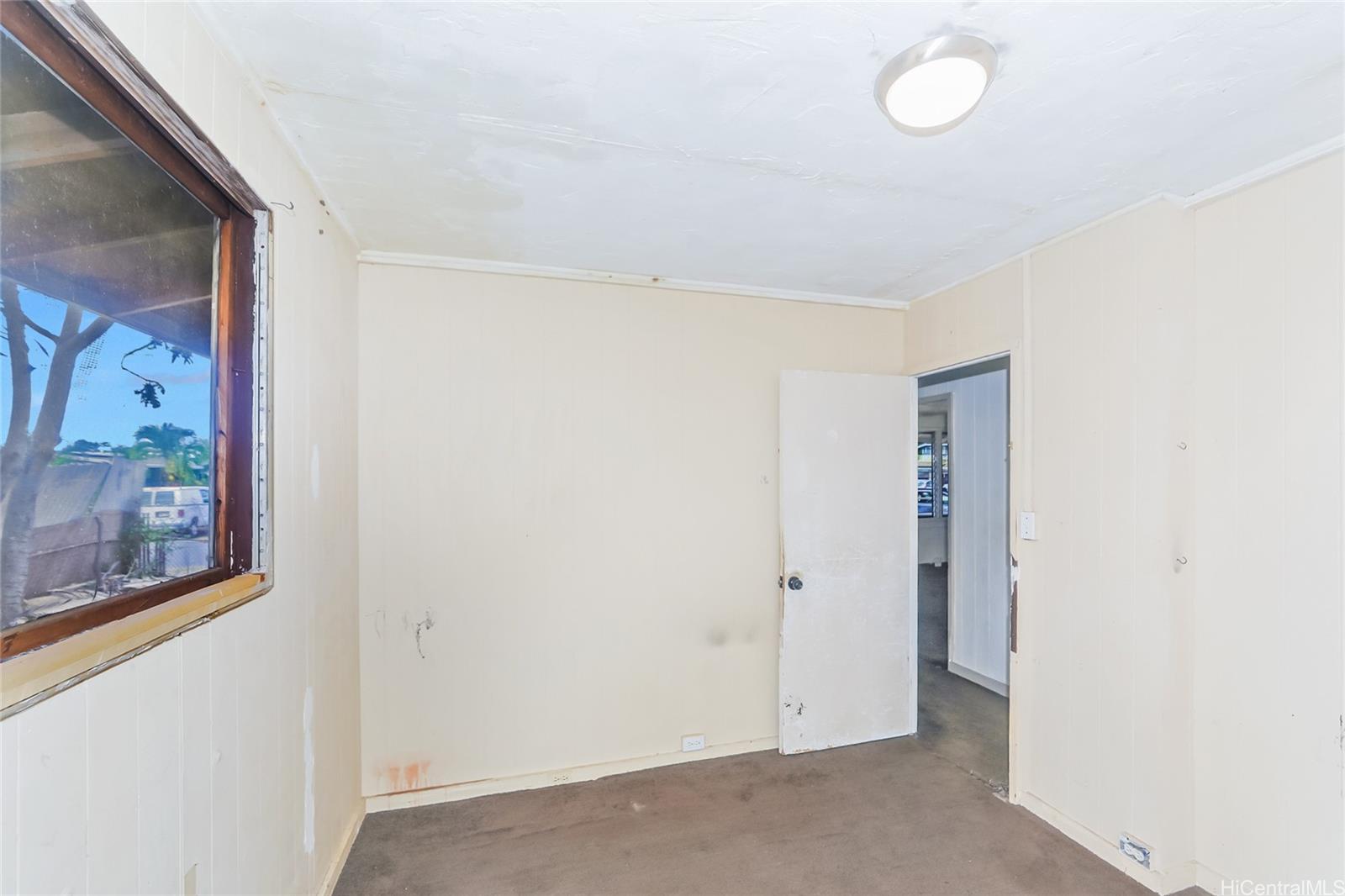 91-454  Papipi Rd Ewa Beach, Ewaplain home - photo 13 of 22