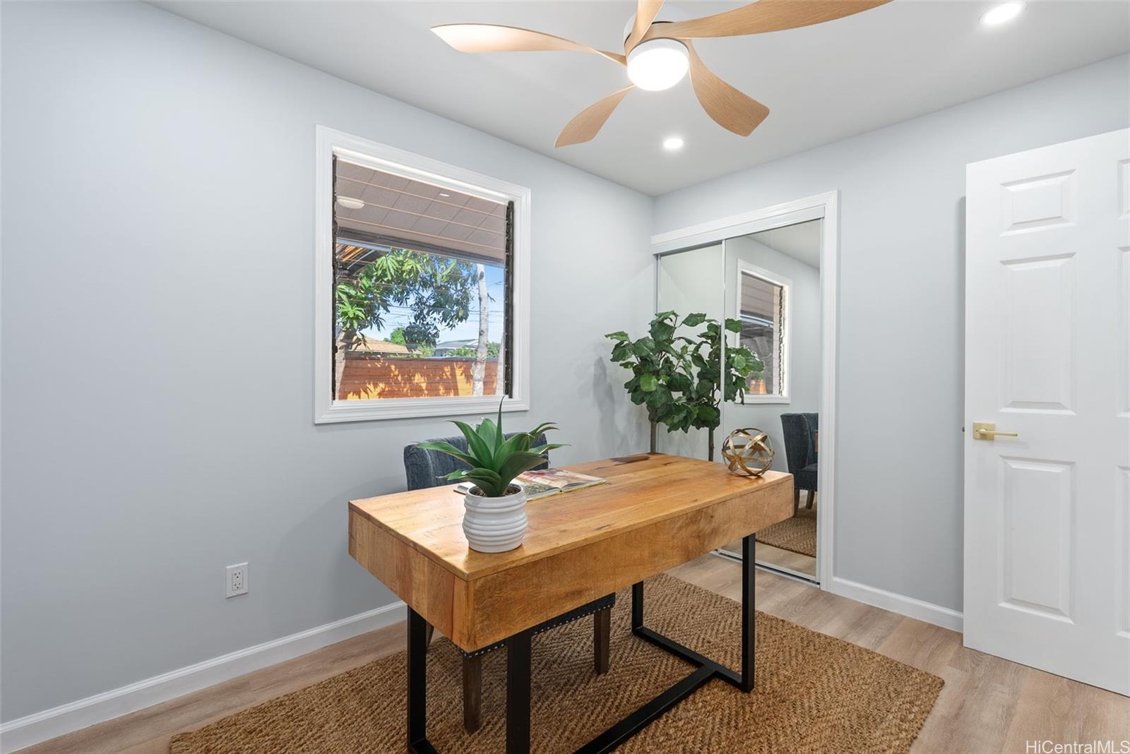 91-454  Papipi Road Ewa Beach, Ewaplain home - photo 13 of 25