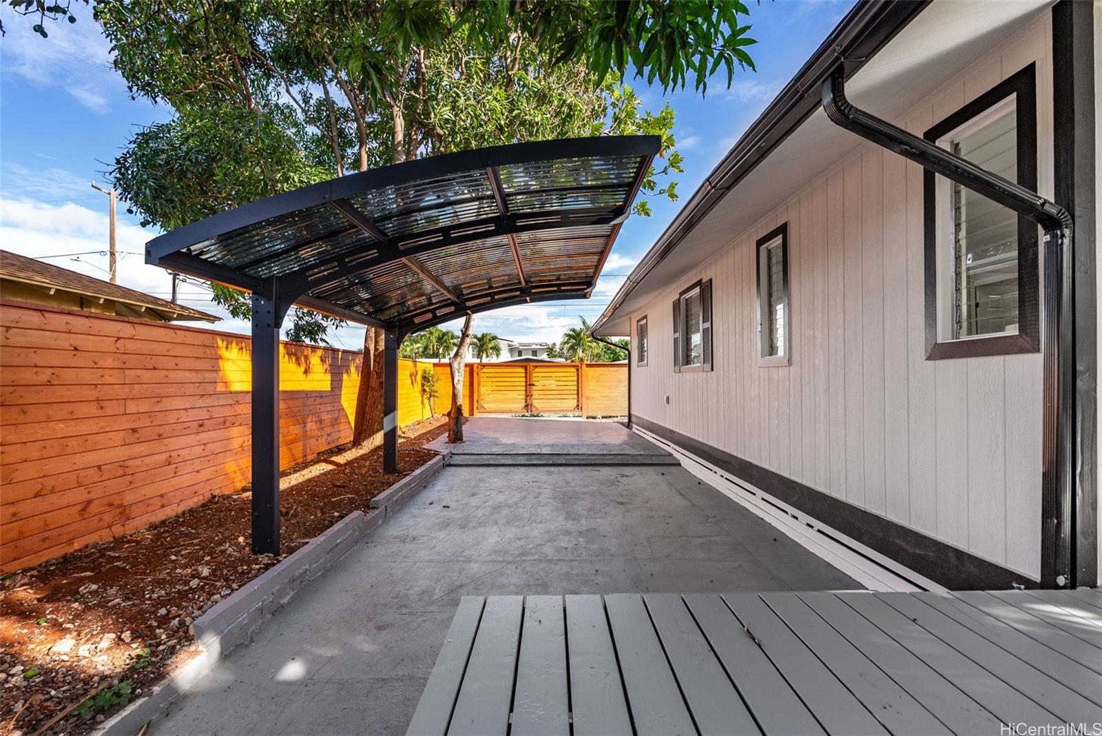 91-454  Papipi Road Ewa Beach, Ewaplain home - photo 17 of 25