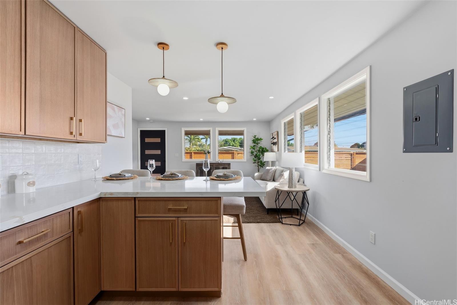 91-454  Papipi Road Ewa Beach, Ewaplain home - photo 7 of 25