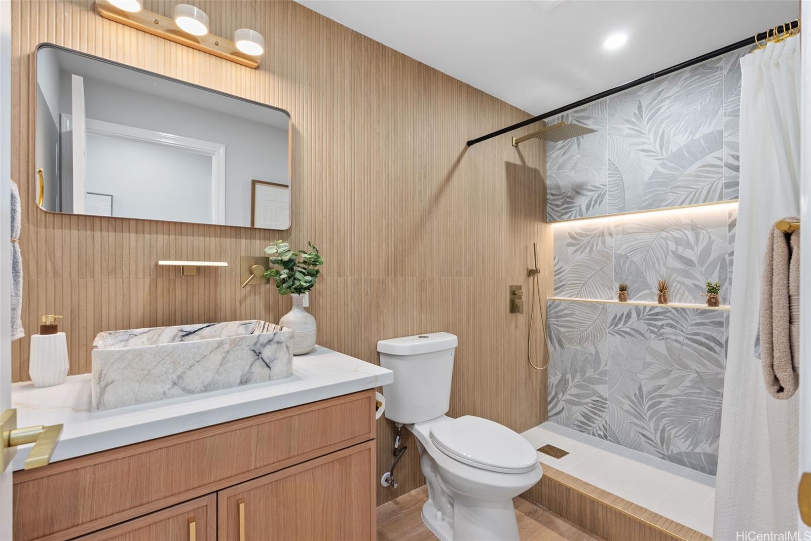 91-454  Papipi Road Ewa Beach, Ewaplain home - photo 8 of 25