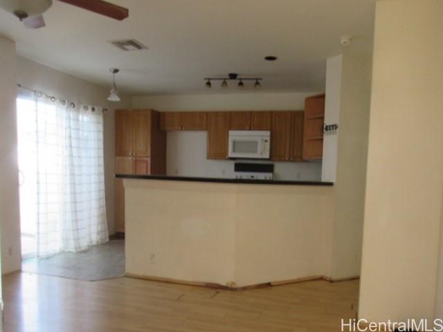 91-460  Makalea St Ewa Gen Las Brisas, Ewaplain home - photo 2 of 10