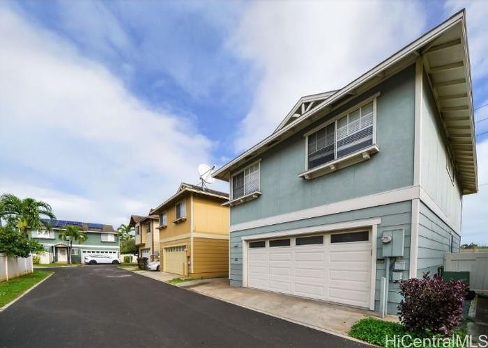 91-460  Makalea Street Ewa Gen Las Brisas, Ewaplain home - photo 2 of 21