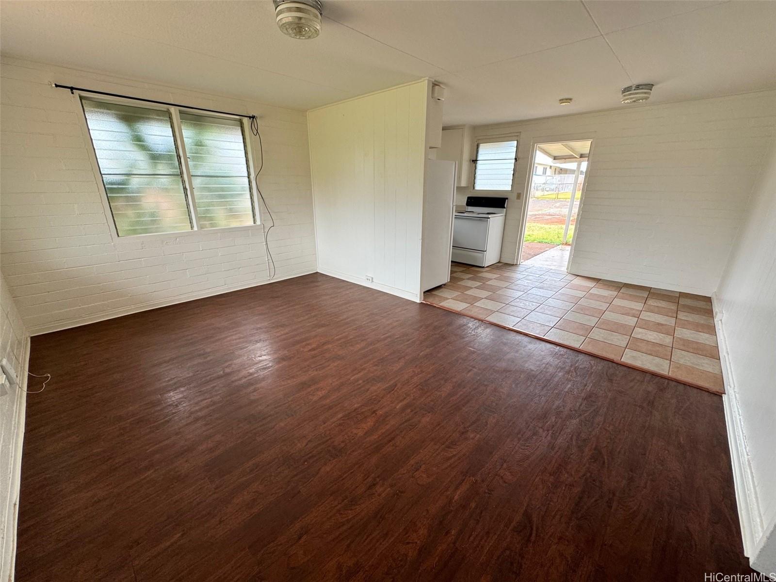 91-465 Ewa Beach Road Ewa Beach - Rental - photo 3 of 10