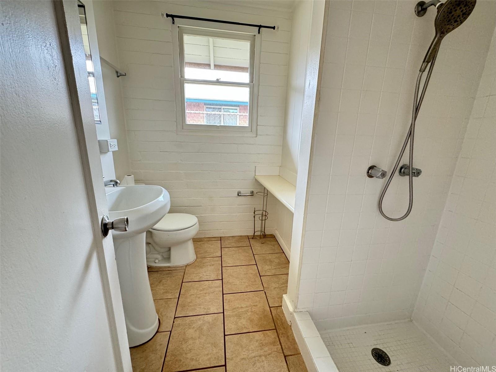 91-465 Ewa Beach Road Ewa Beach - Rental - photo 8 of 10