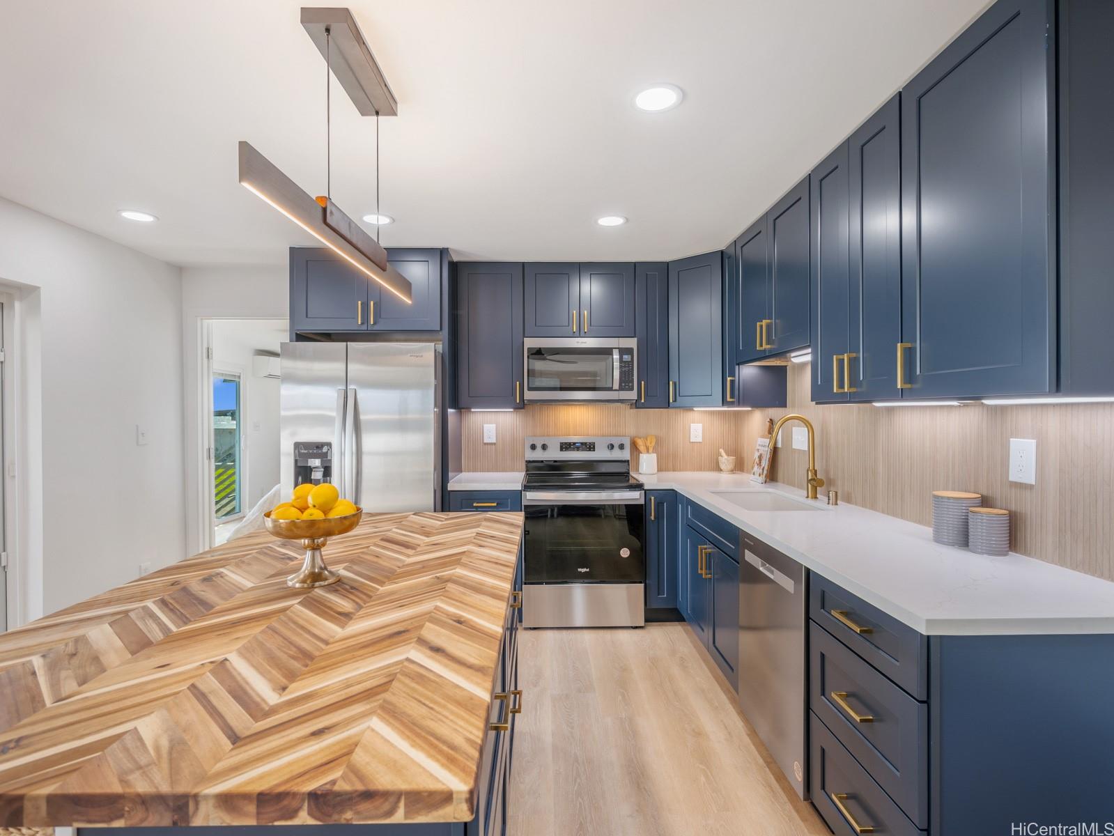 91-481 Ewa Beach Road Ewa Beach - Rental - photo 7 of 25