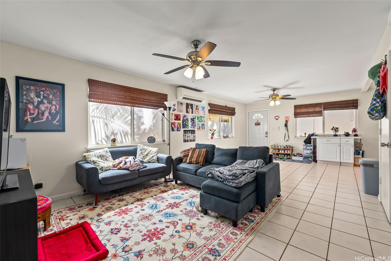 915  Mccully Street Moiliili, Honolulu home - photo 16 of 25