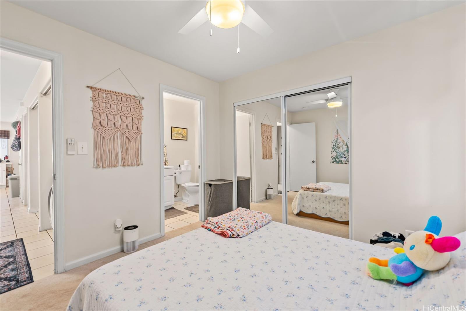 915  Mccully Street Moiliili, Honolulu home - photo 21 of 25