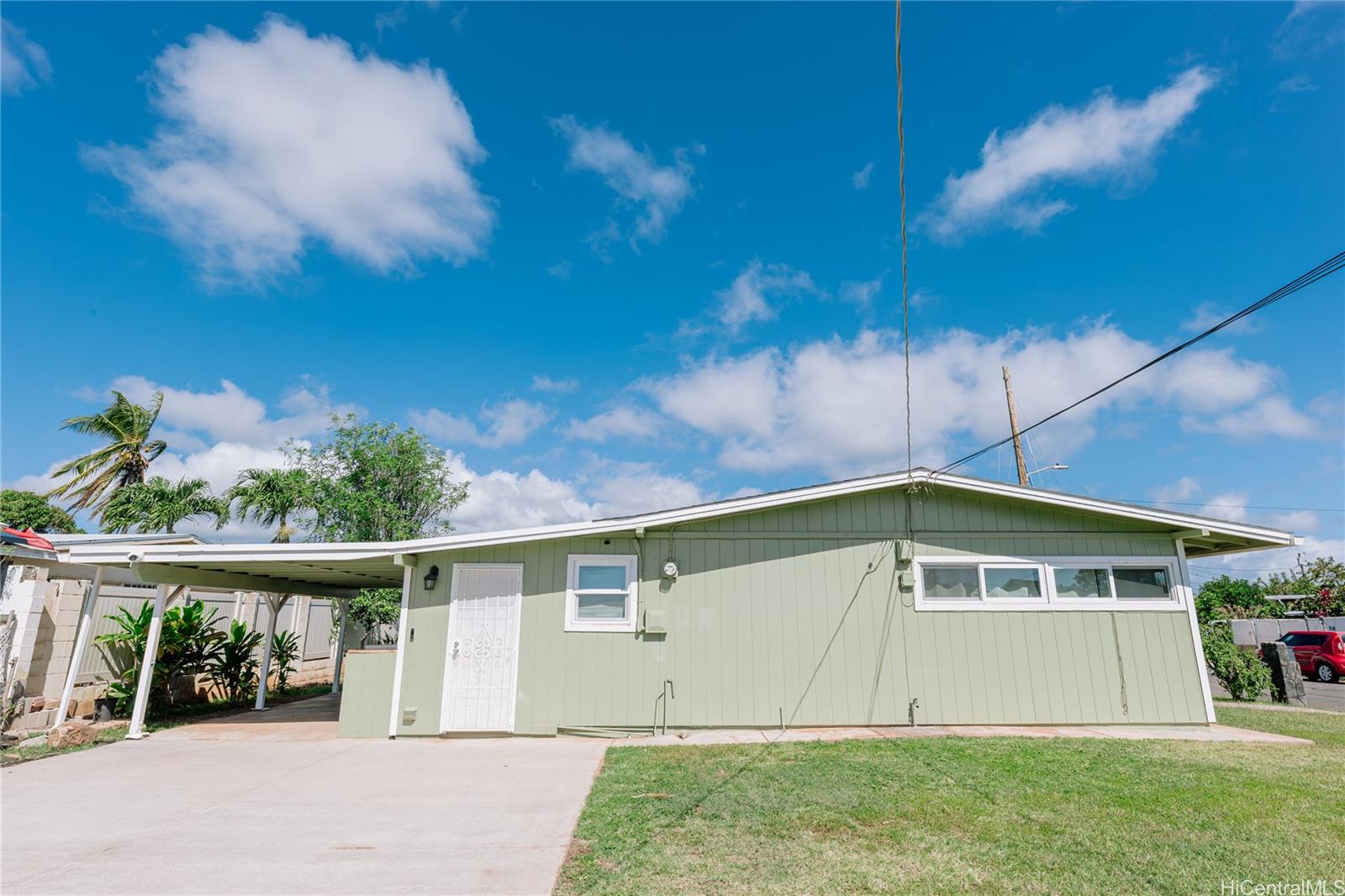 91-506  Onelua Street Ewa Beach, Ewaplain home - photo 2 of 22