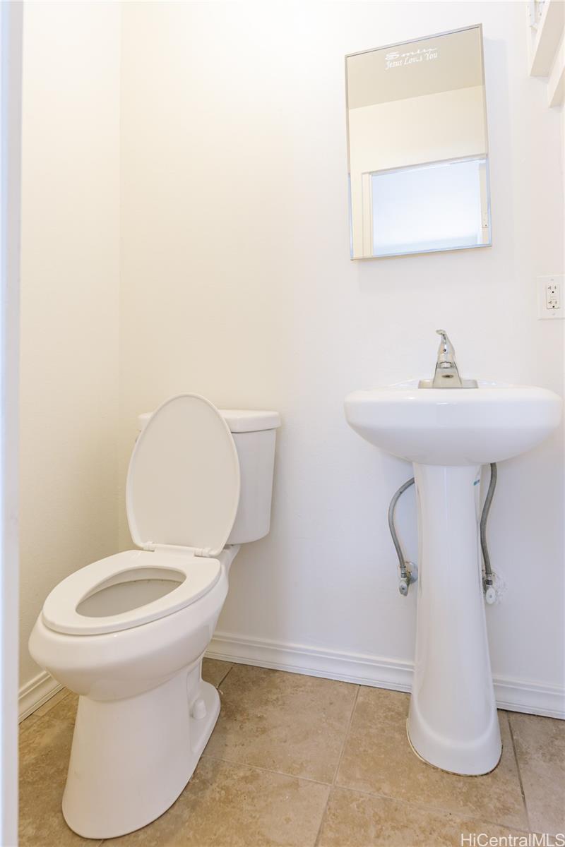 91-506  Onelua Street Ewa Beach, Ewaplain home - photo 11 of 22