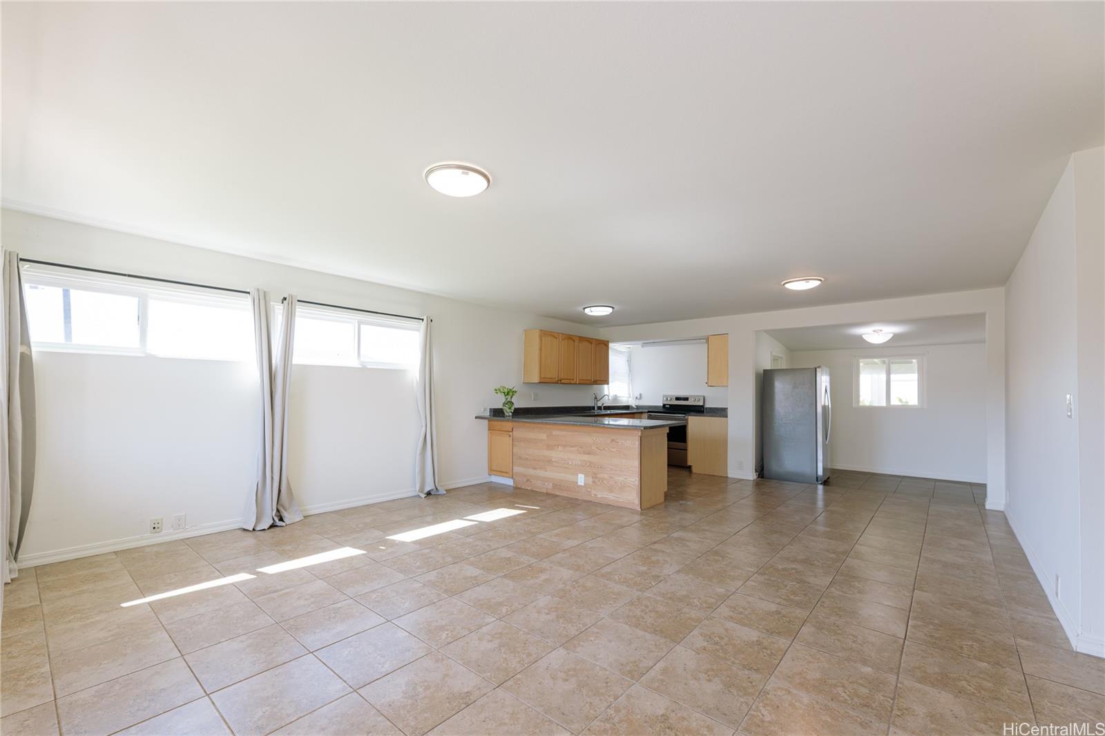 91-506  Onelua Street Ewa Beach, Ewaplain home - photo 5 of 22