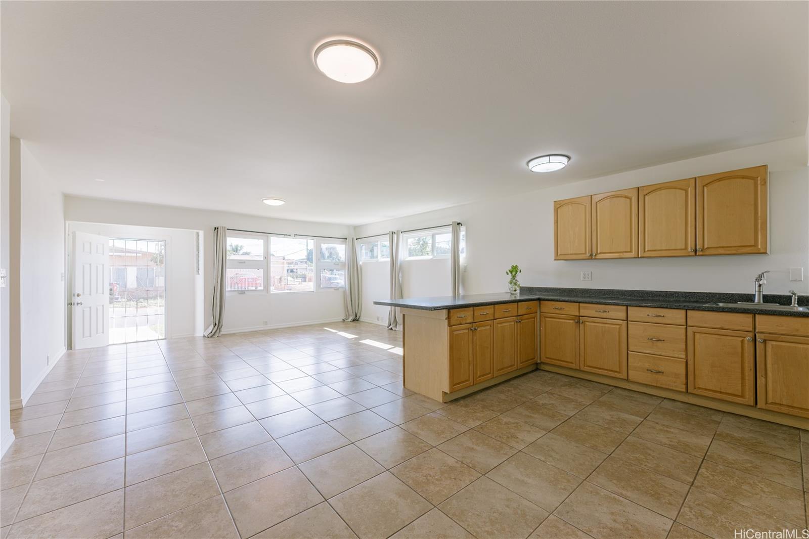 91-506  Onelua Street Ewa Beach, Ewaplain home - photo 6 of 22