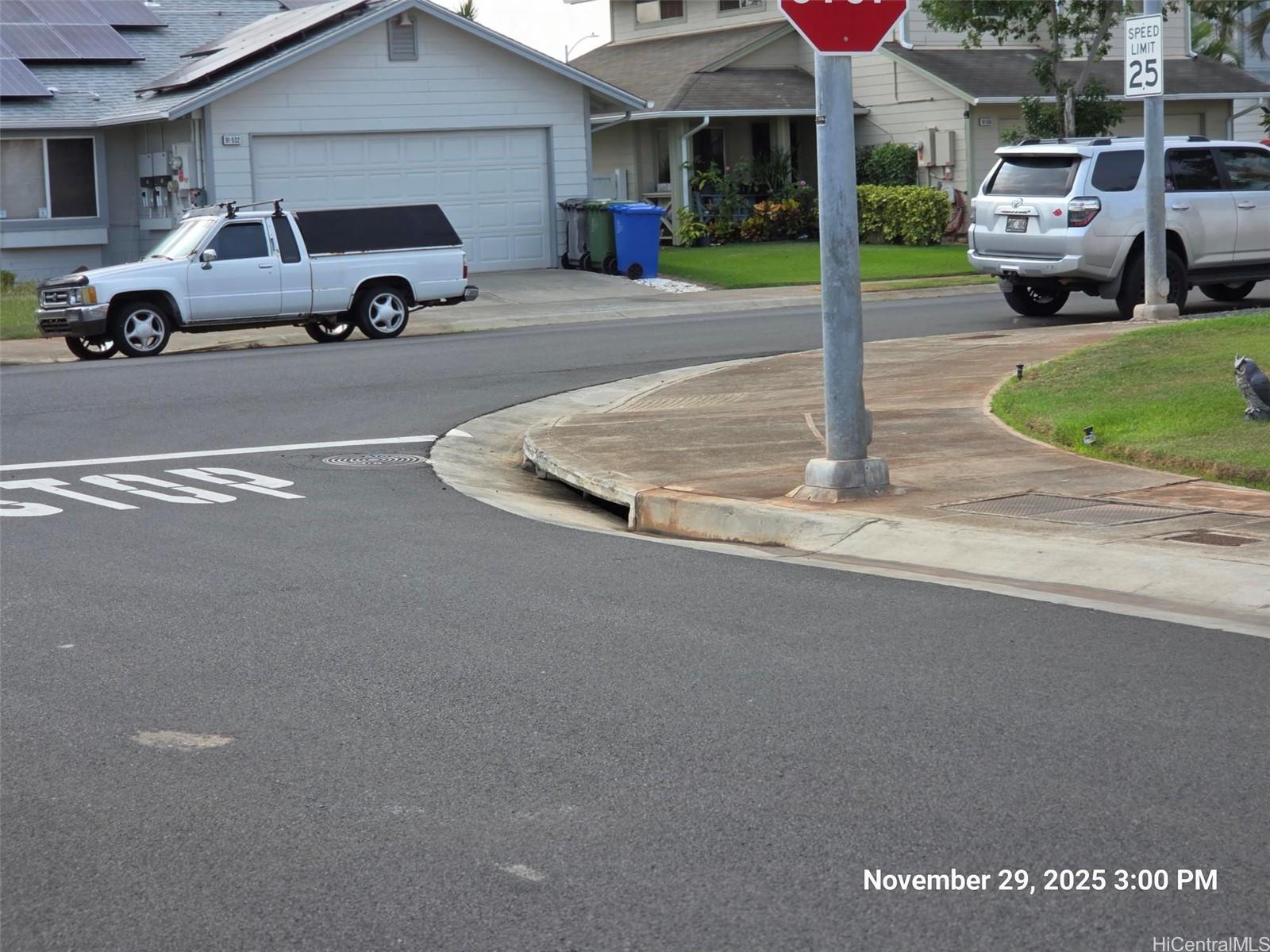 91-535  Pohakupili Pl Ewa Gen Kula Lei, Ewaplain home - photo 4 of 9