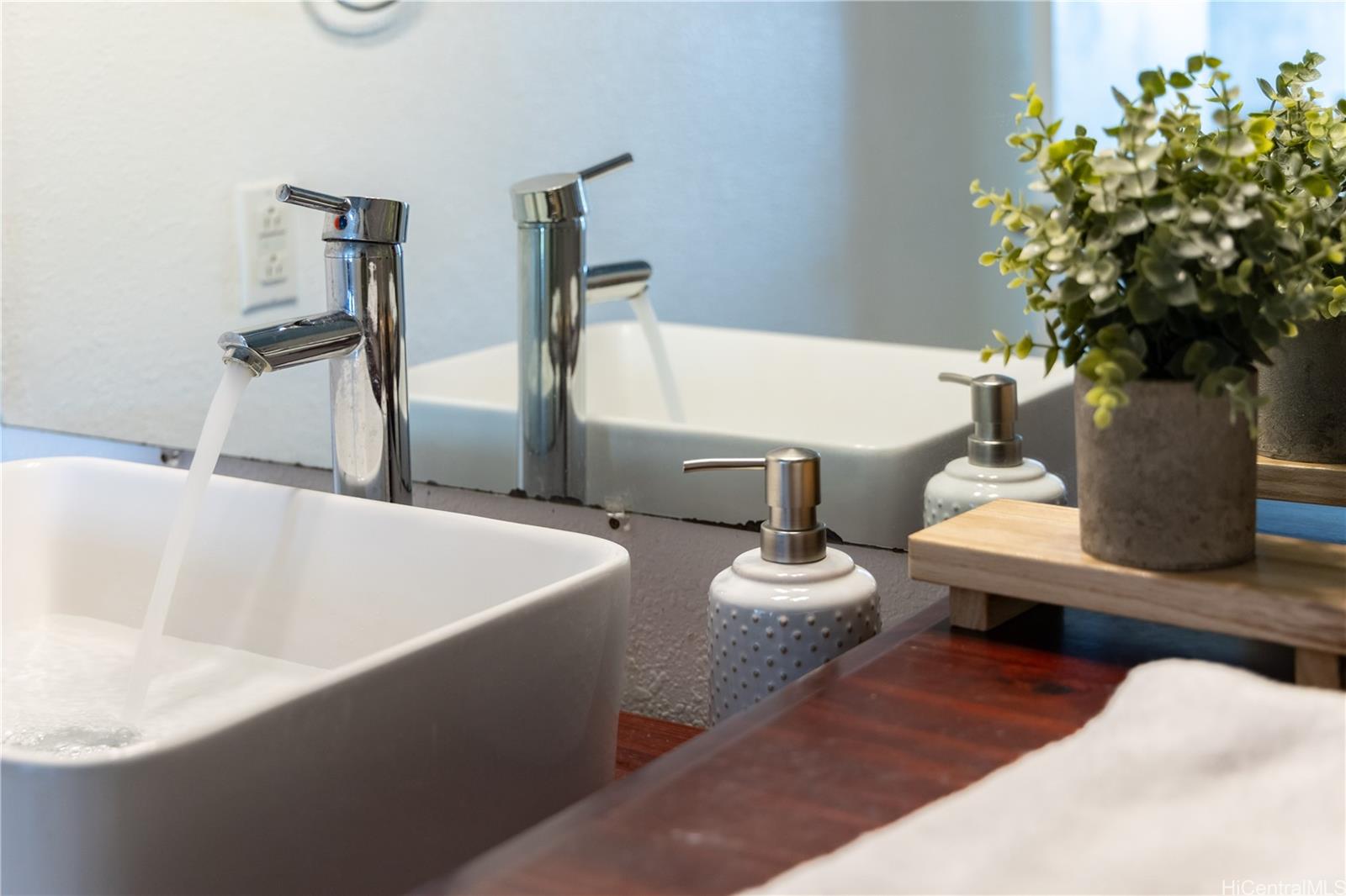 Palm Court condo # 50T, Ewa Beach, Hawaii - photo 23 of 25