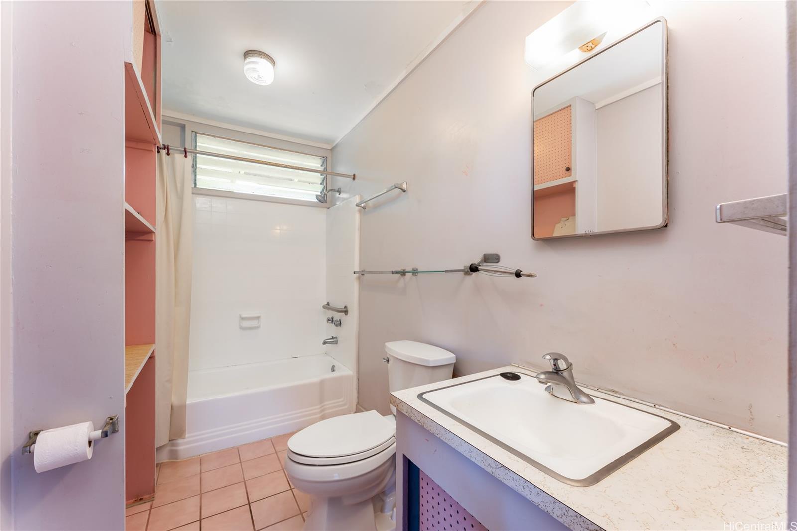 91-598  Aikanaka Pl Ewa Beach, Ewaplain home - photo 13 of 21