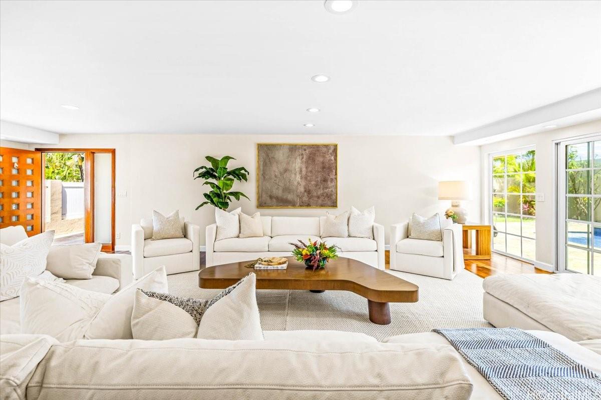 916  Hunakai Street Kahala Area, Diamond Head home - photo 11 of 25