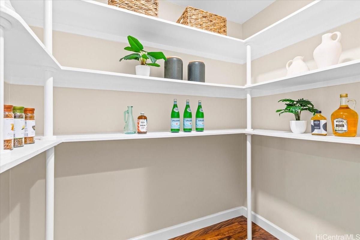 916  Hunakai Street Kahala Area, Diamond Head home - photo 14 of 25