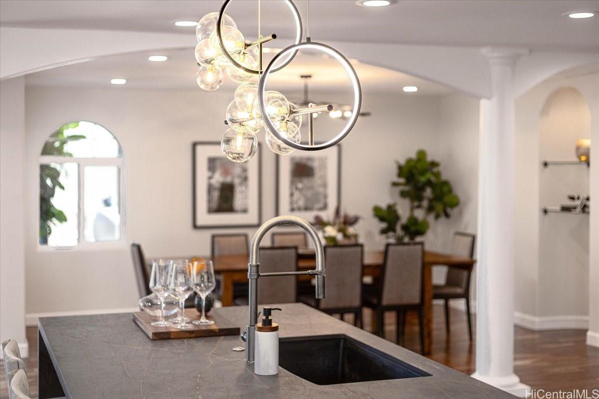 916  Hunakai Street Kahala Area, Diamond Head home - photo 15 of 25