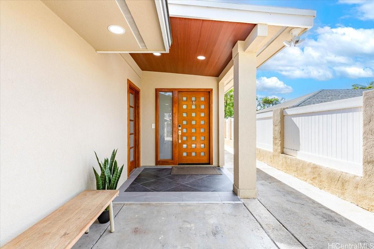 916  Hunakai Street Kahala Area, Diamond Head home - photo 10 of 25