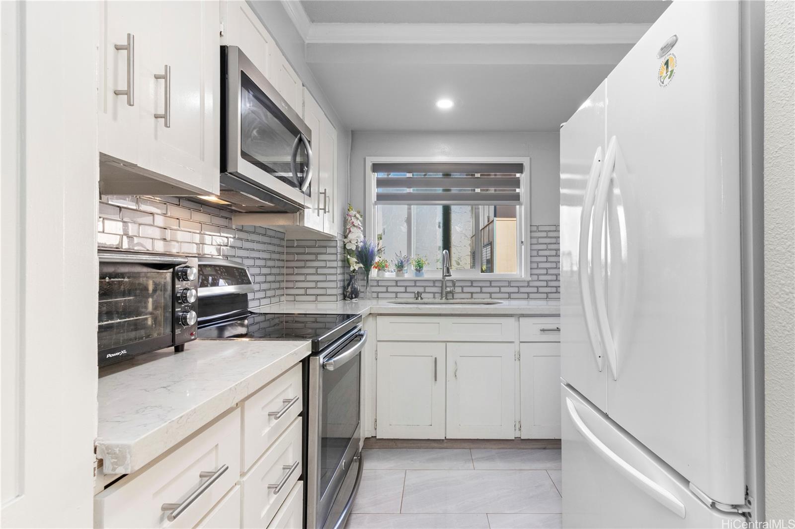 91-613 Kilaha Street townhouse # 71, Ewa Beach, Hawaii - photo 5 of 20