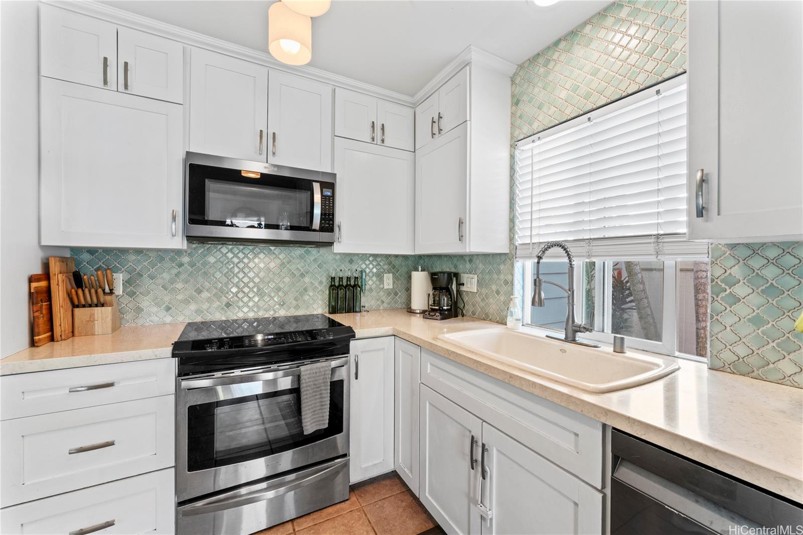 91-6520  Kapolei Pkwy Ocean Pointe, Ewaplain home - photo 2 of 25