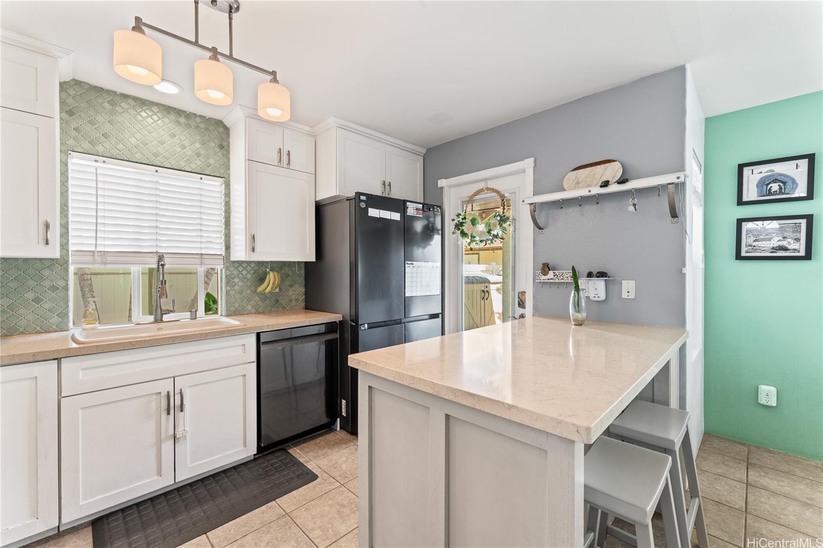 91-6520  Kapolei Pkwy Ocean Pointe, Ewaplain home - photo 3 of 25