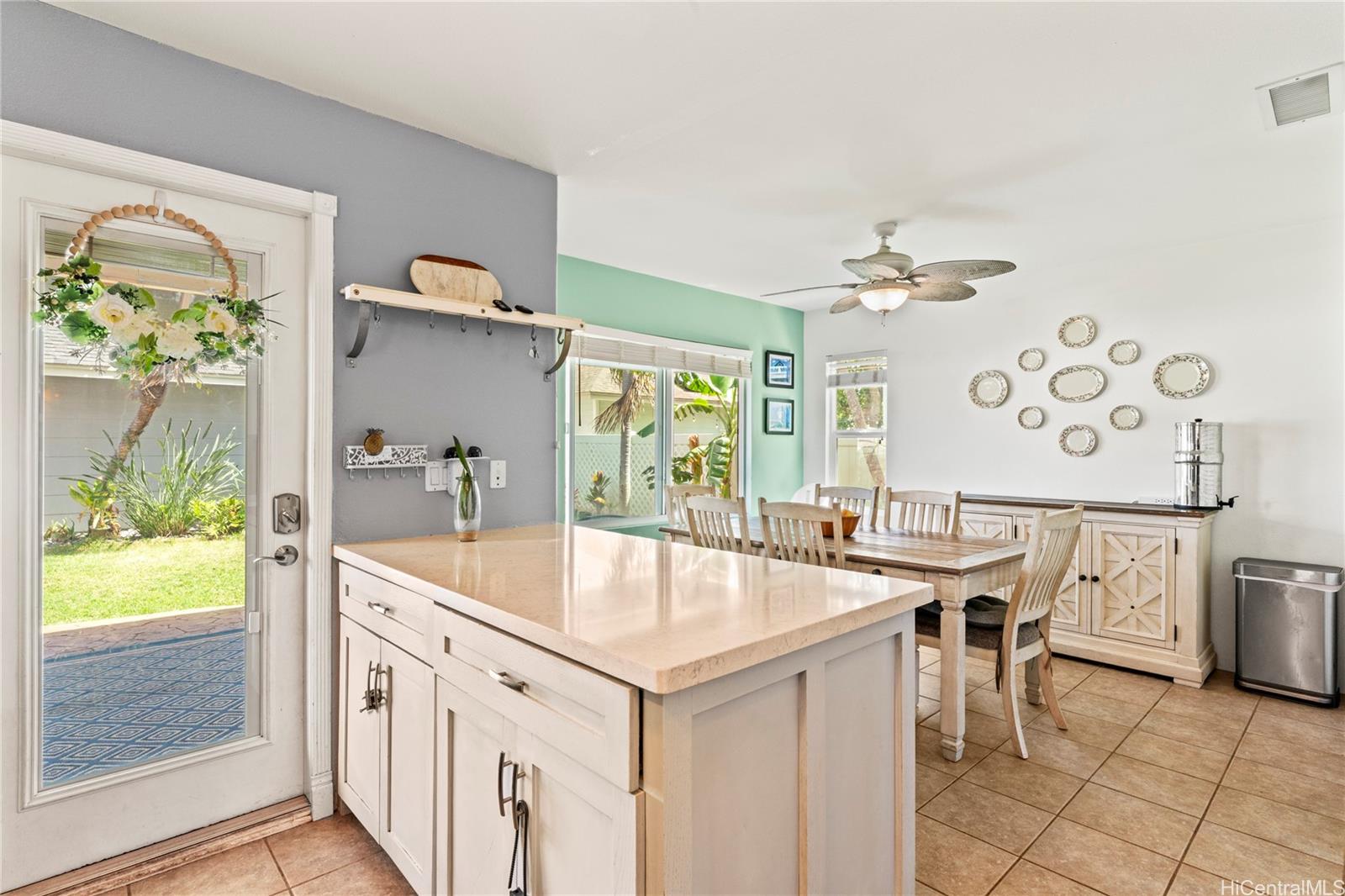 91-6520  Kapolei Pkwy Ocean Pointe, Ewaplain home - photo 4 of 25