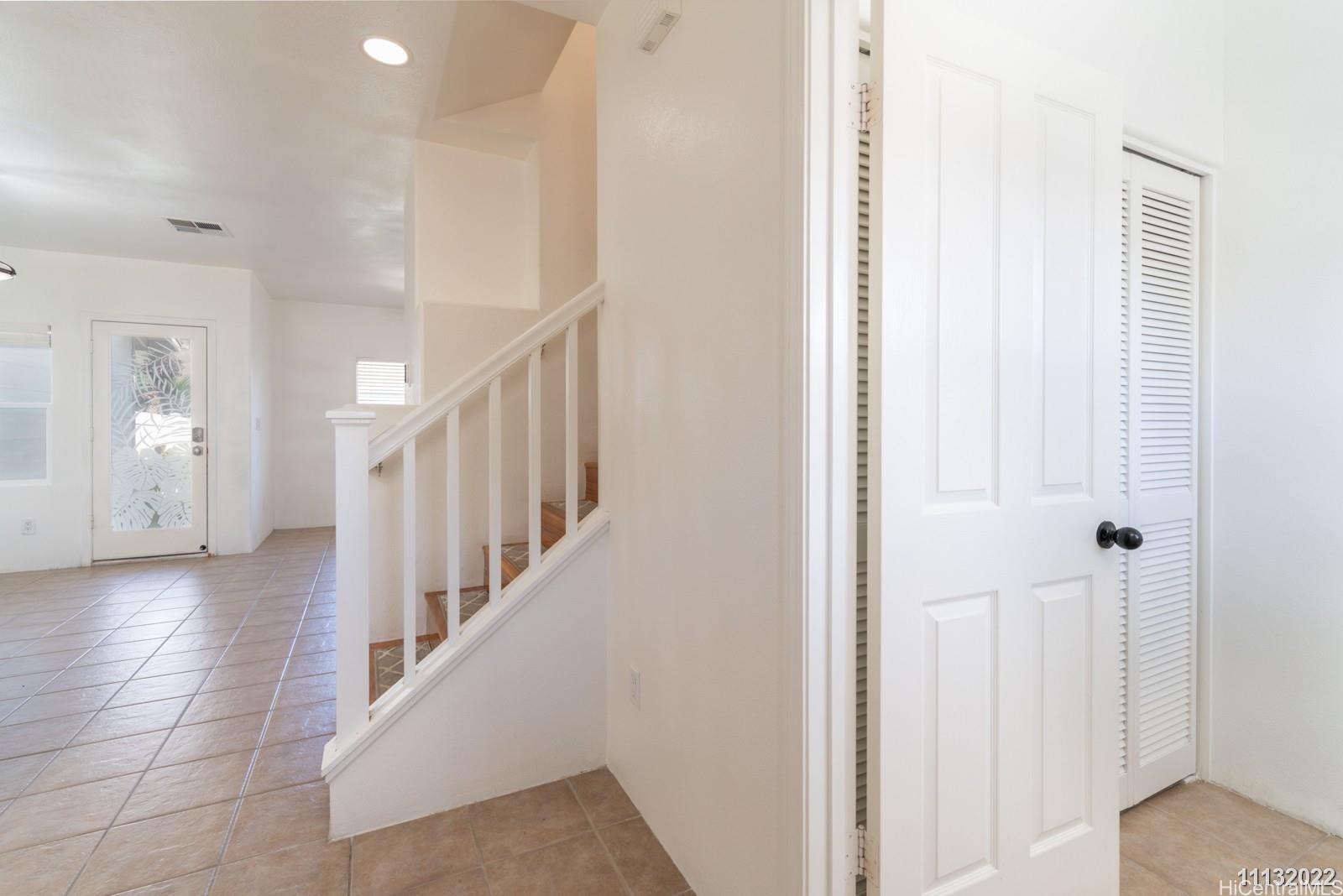 91-6580 Kapolei Pkwy Ewa Beach - Rental - photo 3 of 25