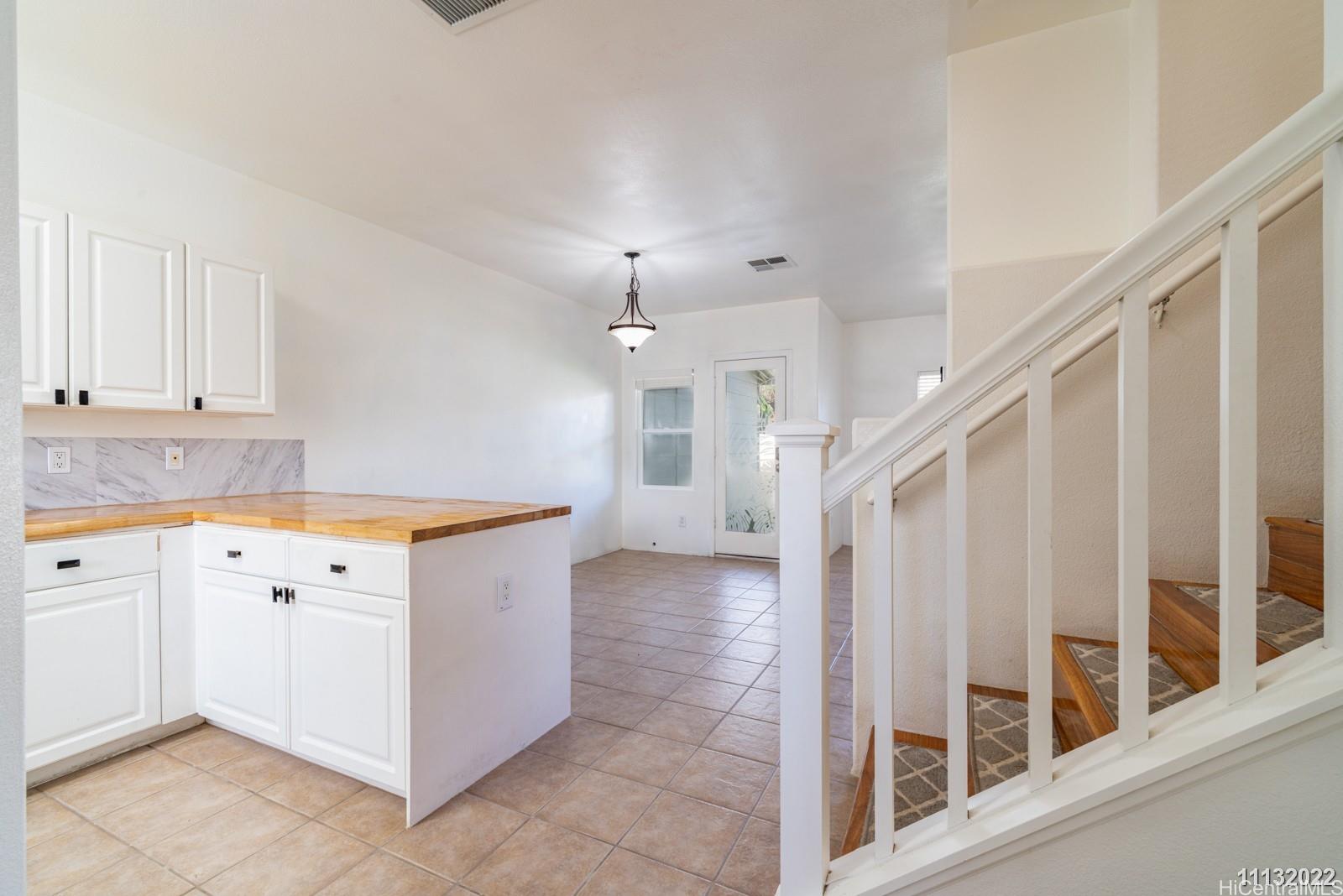 91-6580 Kapolei Pkwy Ewa Beach - Rental - photo 4 of 25