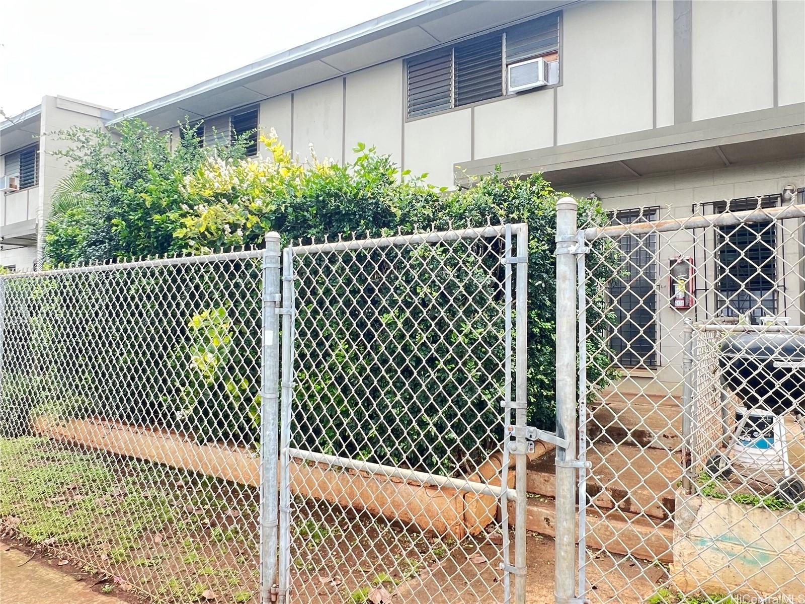 91-676 Kilaha Street townhouse # M6, Ewa Beach, Hawaii - photo 2 of 11