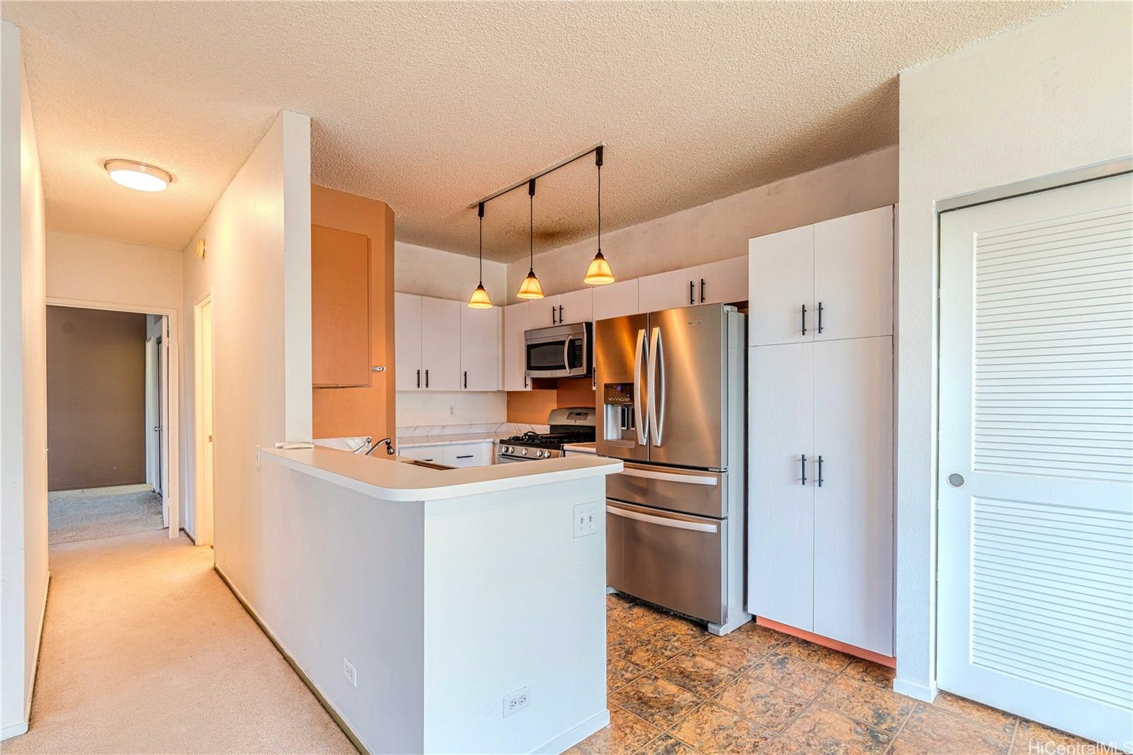 Palm Court condo # 28R, Ewa Beach, Hawaii - photo 15 of 22