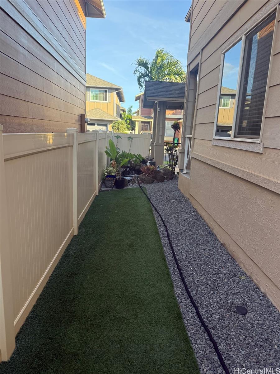 91-698  Makalea Street Ewa Gen Tiburon, Ewaplain home - photo 15 of 16