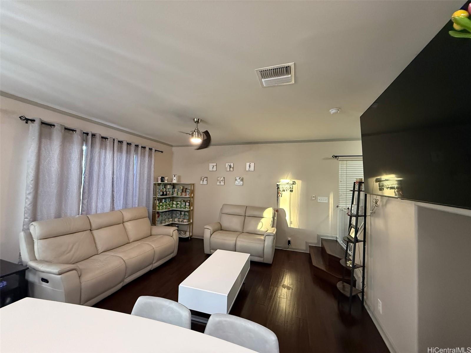 91-698  Makalea Street Ewa Gen Tiburon, Ewaplain home - photo 8 of 16