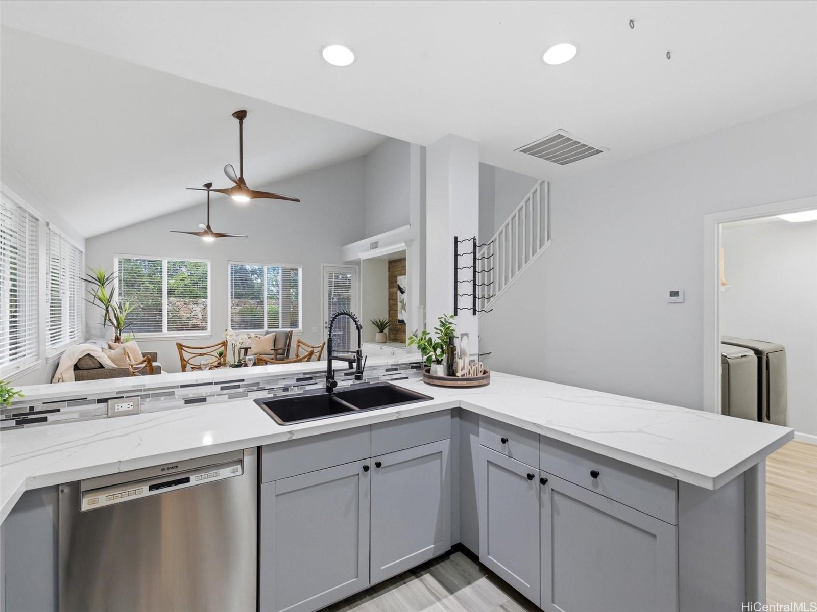 91-768  Launahele Street Huelani, Ewaplain home - photo 3 of 25