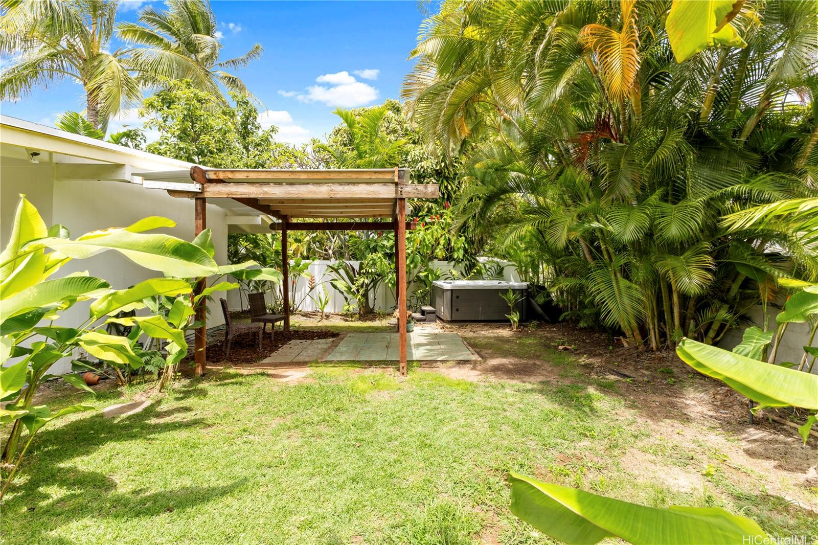 918  Oneawa Street Koolaupoko, Kailua home - photo 14 of 22