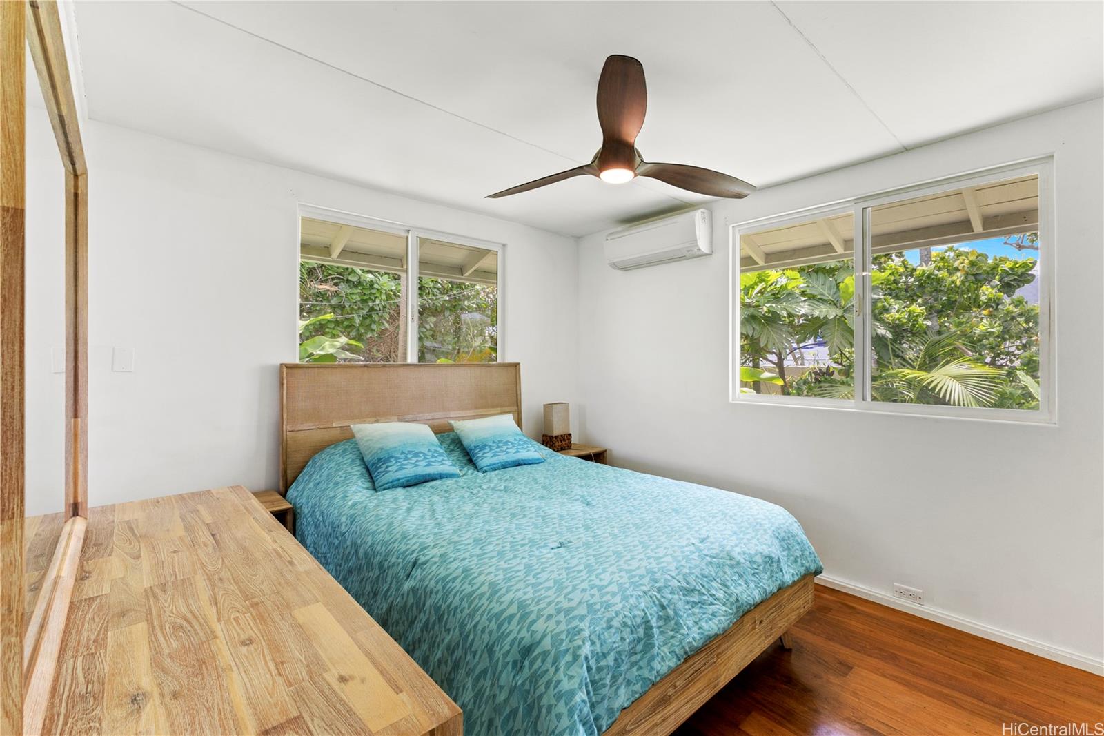 918  Oneawa Street Koolaupoko, Kailua home - photo 6 of 22